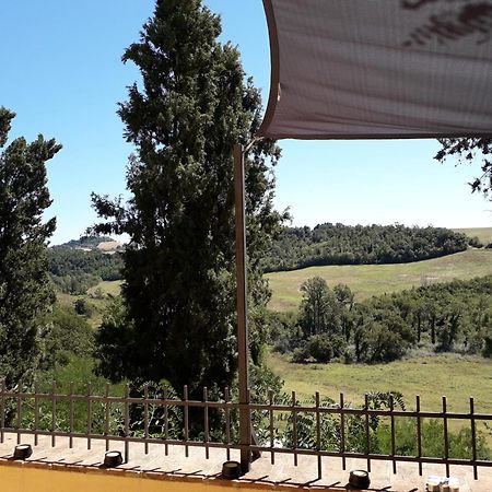 Agriturismo Alle Rose Volterra Luaran gambar