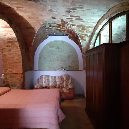 Agriturismo Alle Rose Volterra Luaran gambar