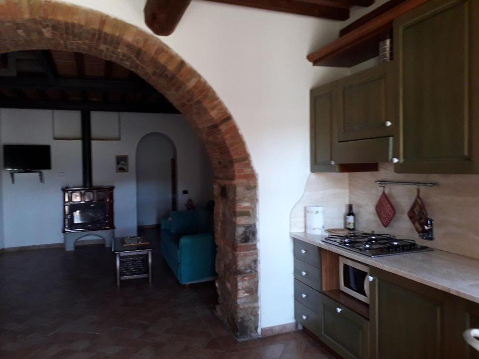 Agriturismo Alle Rose Volterra Luaran gambar