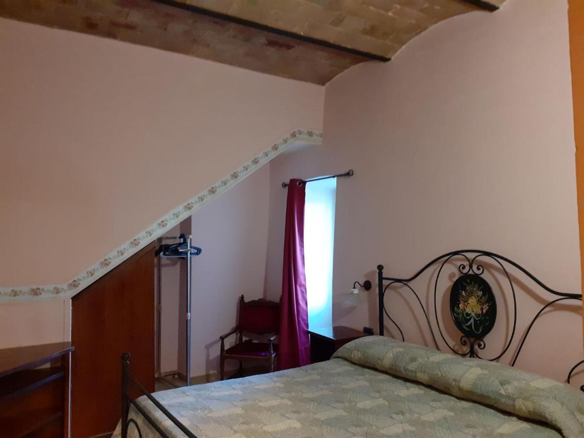 Agriturismo Alle Rose Volterra Luaran gambar