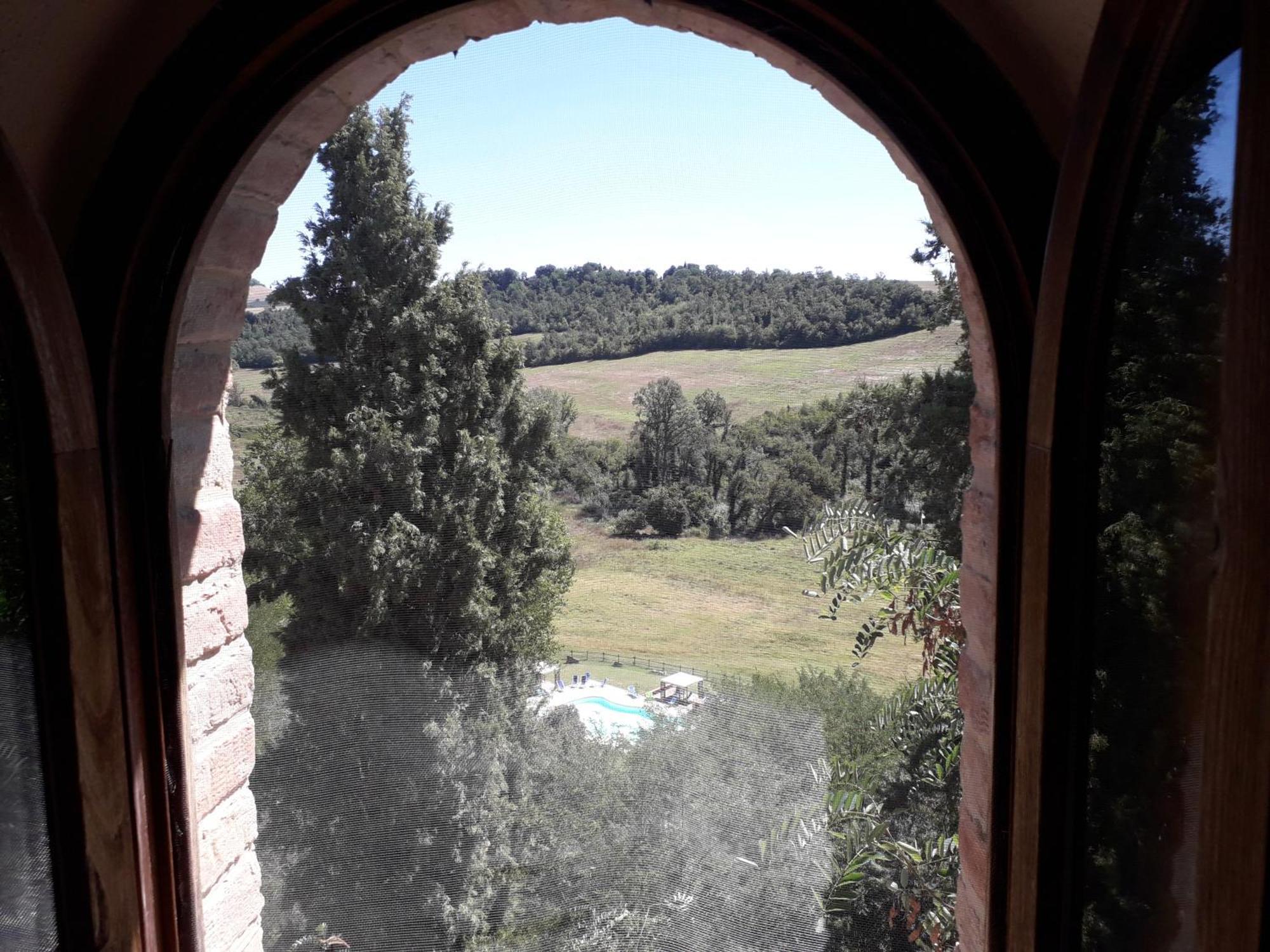 Agriturismo Alle Rose Volterra Luaran gambar