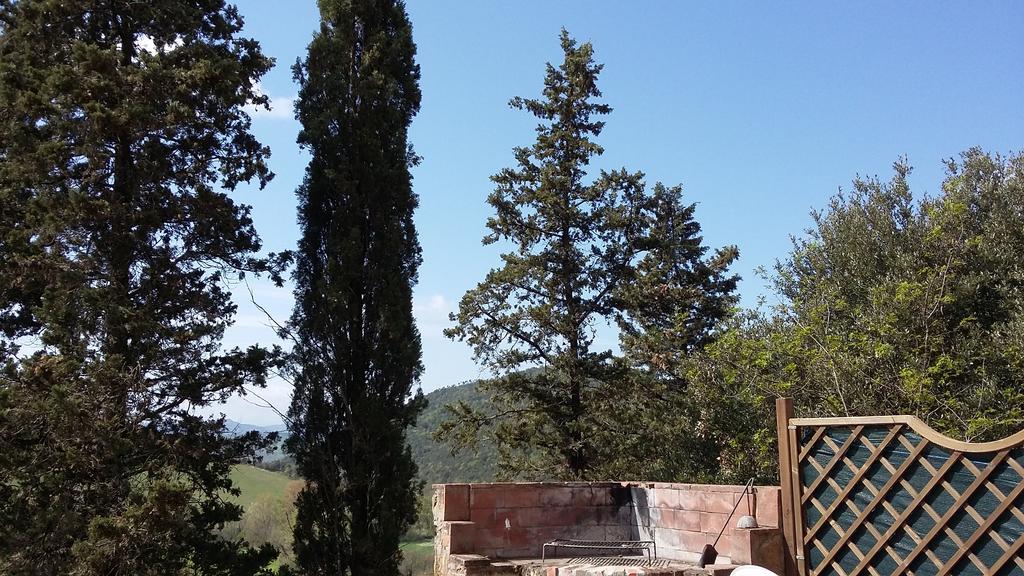 Agriturismo Alle Rose Volterra Luaran gambar