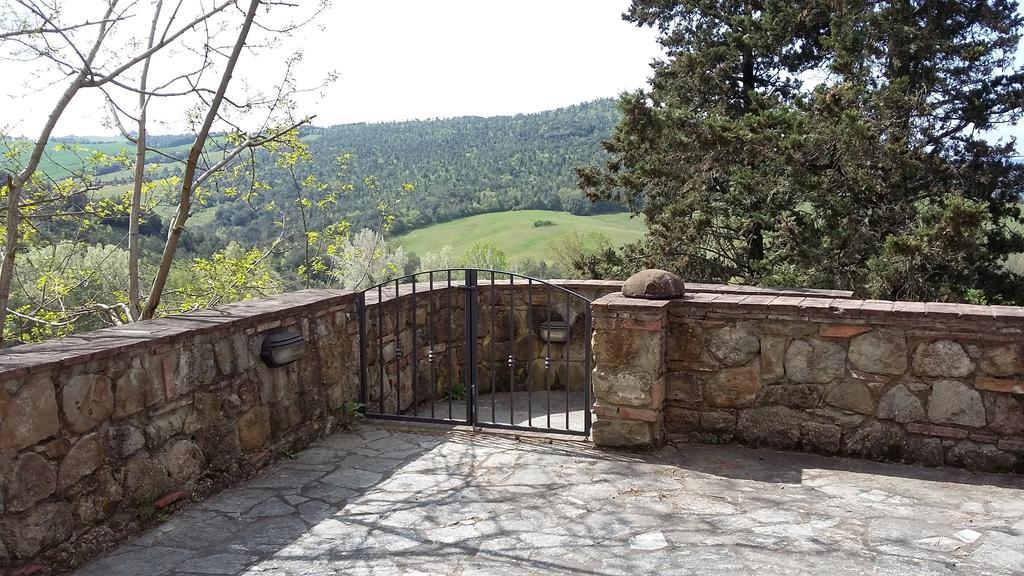 Agriturismo Alle Rose Volterra Luaran gambar